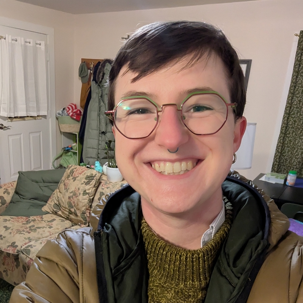 Meet your Posher, Hannah